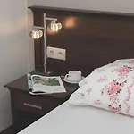 홀리데이파크 Arpol